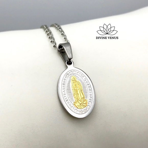 Mother Mary Necklace - Picture 6 of 8